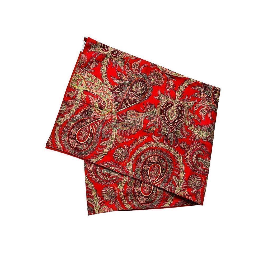 Pottery Barn Linen Cotton Red Paisley Table Runner‎